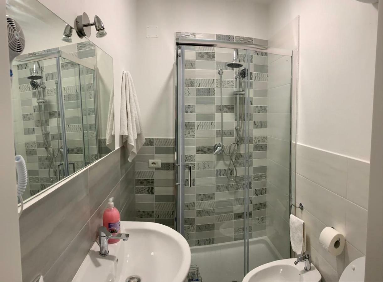 La Terrazza Sul Porto Apartment Napoli Ngoại thất bức ảnh
